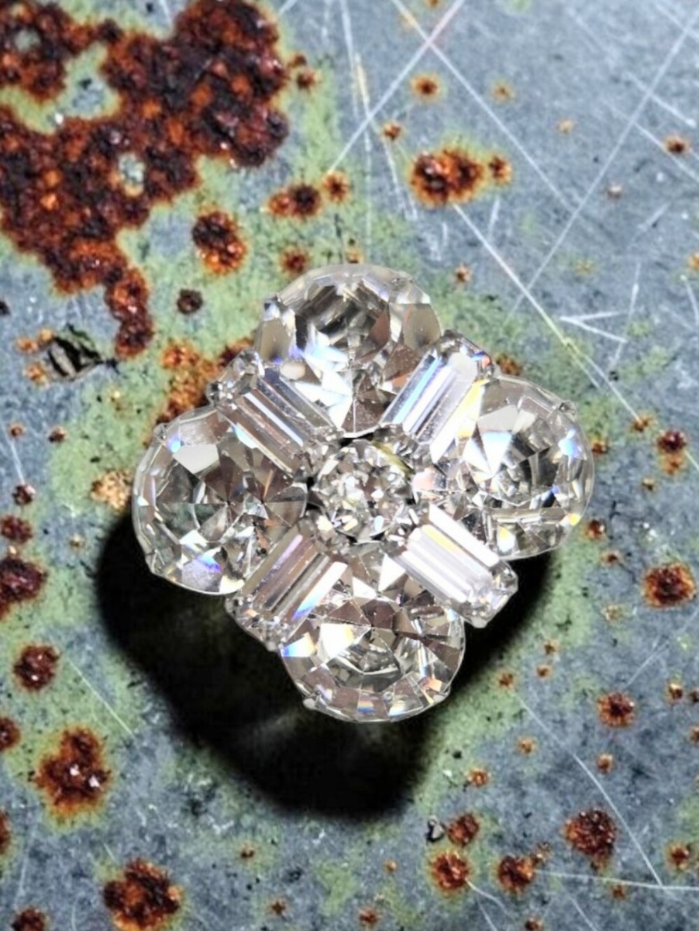 Kramer Of New York Vintage 1950s Rhinestone Brooch